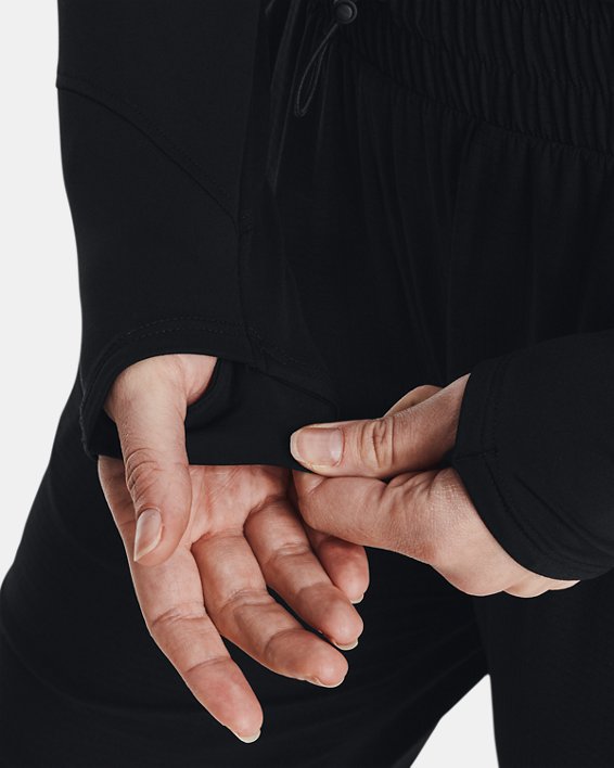 Women's UA HydraFuse Long Sleeve Layer, Black, pdpMainDesktop image number 3
